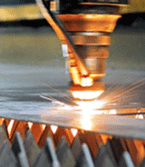 薄板激光切割機切割碳鋼的幾大優勢